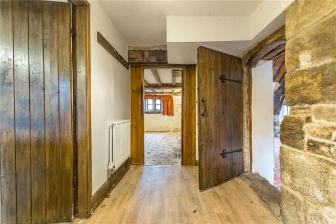 2 bed Semi-Detached for sale Image 8
