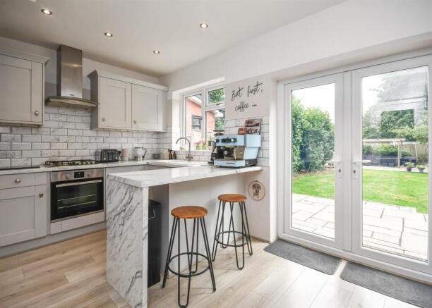 47 Uplands Avenue-11.jpg