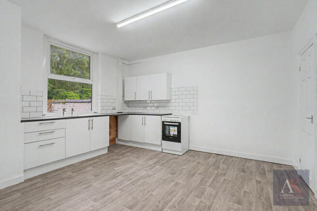 2 bed Terraced for sale Image 7