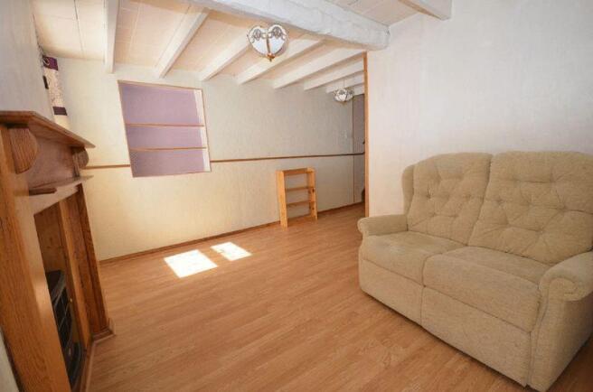 SITTING ROOM