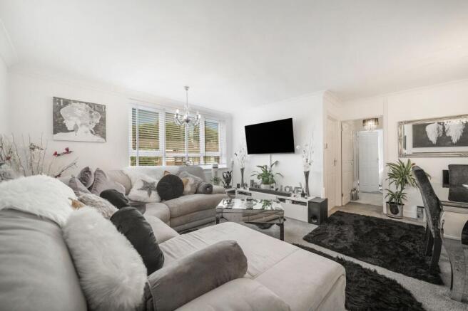 5A Lennox Gardens - O00bLV0jmD7m9aucjb5N