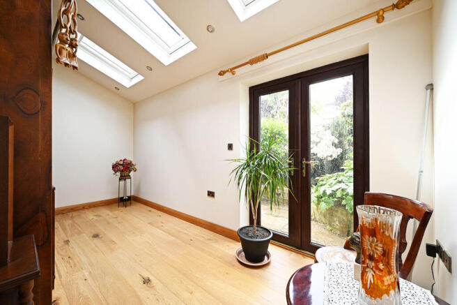 Brookhouse Court, Hackenthorpe, Sheffield photo 4