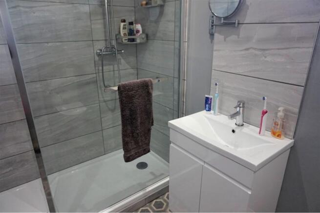 Master En-suite