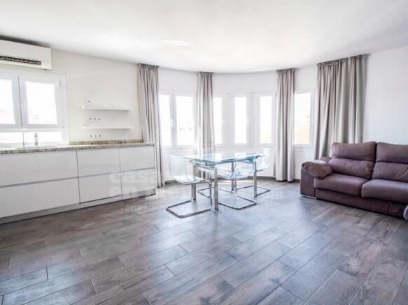 Renovated flat in Mahon