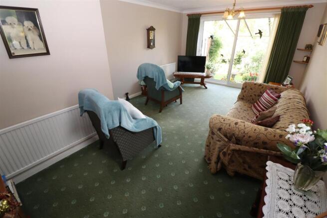 Lounge / Dining Room