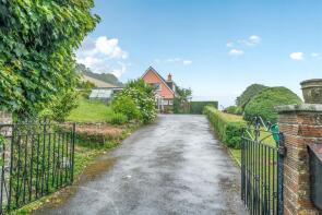 Mill Hill, Church Street, Ermington PL21 9NJ