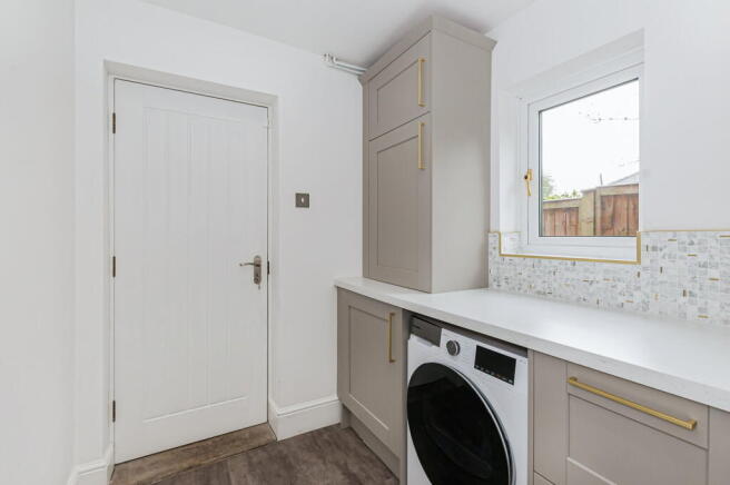 3 bed Detached for sale Image 11