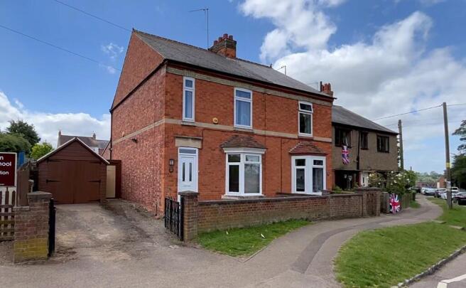 49640897-410E-44A5-BFFE-E376F3F811DC