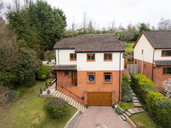 4-bed detached on Caerphilly Close, Newport, NP10, £575,000