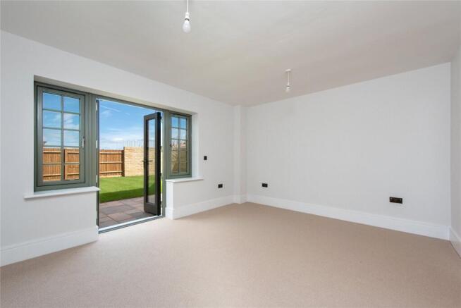 141 Ellenbrook, Stow Road, Moreton-In-Marsh, Gloucestershire, GL56 photo 3