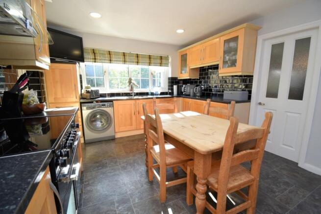 Rawfield Lane, Fairburn Kitchen Dining