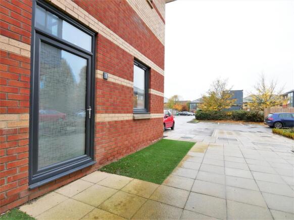 1 bed Apartment to rent Image 7