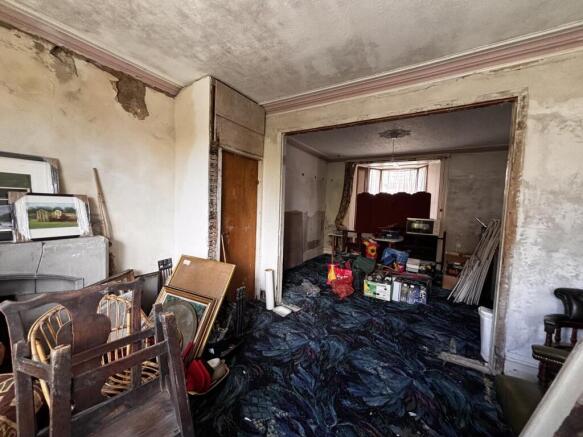 3 bed House for sale Image 8