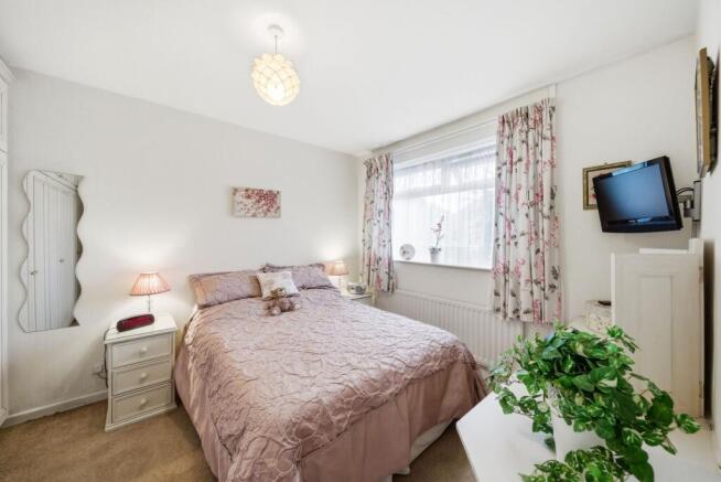 Green Avenue, Davenham, CW9 photo 4