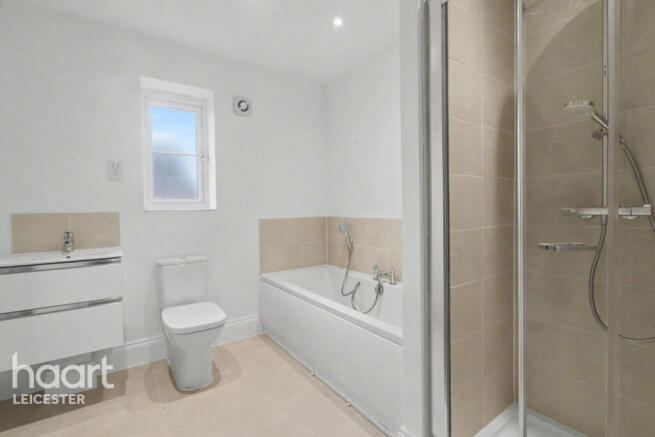 Blackthorn Drive, Stoke Golding photo 4