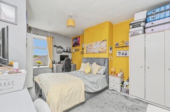 1 bed Terraced for sale Image 5