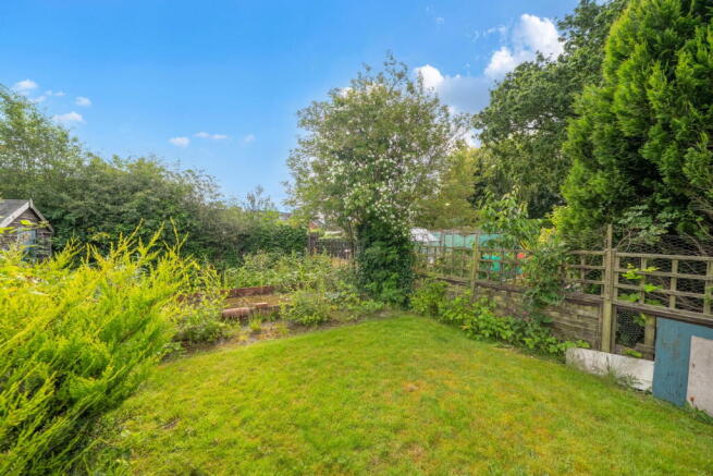 2 bed Detached Bungalow for sale Image 12