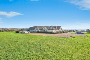 8, Seabreeze Cottages, Military Road, Newport PO30 4EY