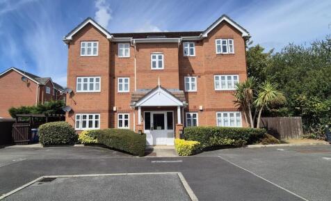 New Heyes, Neston