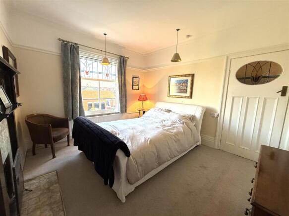 Bed 3 (2).JPG