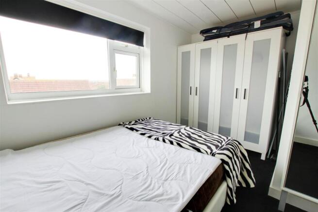 Penthouse bedroom 2