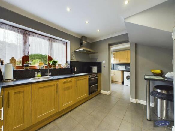 Kitchen (3)