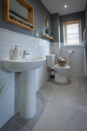 Mytton Ensuite