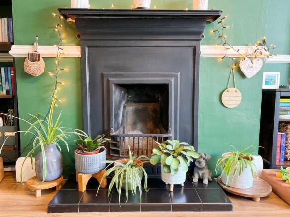 3 bed Terraced for sale Image 4