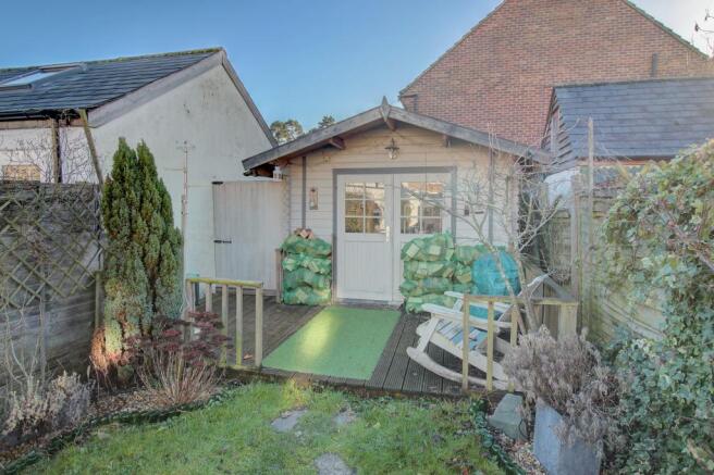 Decking/Summer House