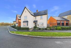24, Roberts Road, Towcester NN12 8WF