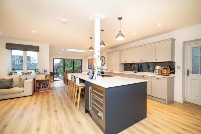 Kitchen/Family Room