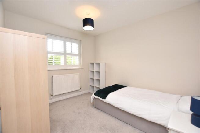 3 bed Semi-Detached for sale Image 8
