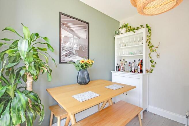 Kitchen/Breakfast