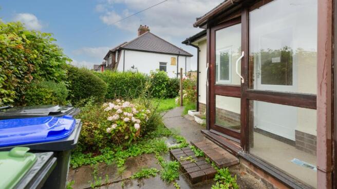 12 Morten Gardens, Denham, Uxbridge, UB9 5ND
