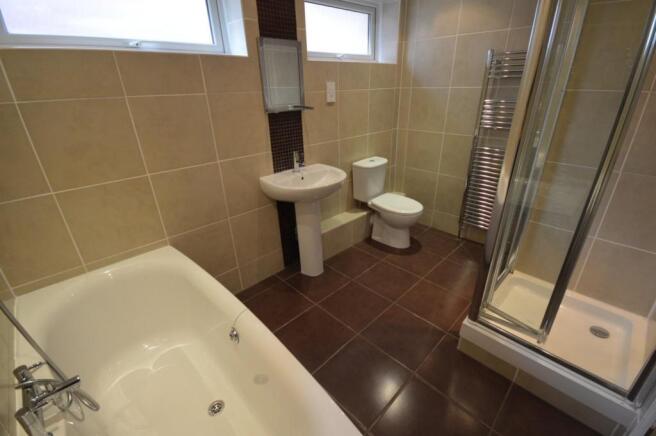 Family Bathroom 