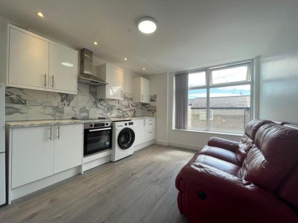 Living/Kitchen Room