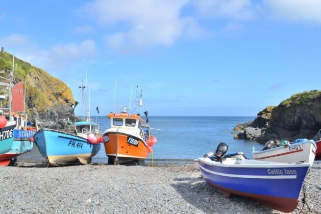 Nearby Cadgwith Cove beach.jpg