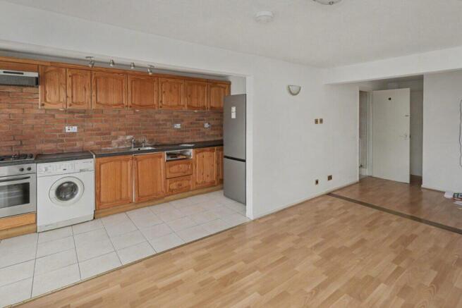 Tenterden Road - Lounge Overview