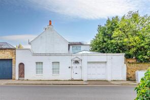 Cameo Lodge, Millfield Lane, London N6 6JL
