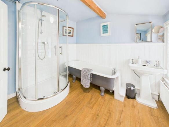 3 bed Cottage for sale Image 6