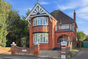 70 Blandford House, High Street, Colchester CO5 9AE