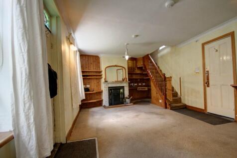 6 Martins Row, Robin Hoods Bay, YO22 4SD