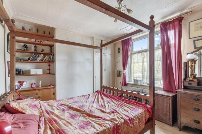 3 bed Terraced for sale Image 7