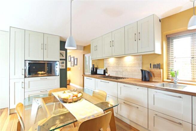 Kitchen/Breakfast