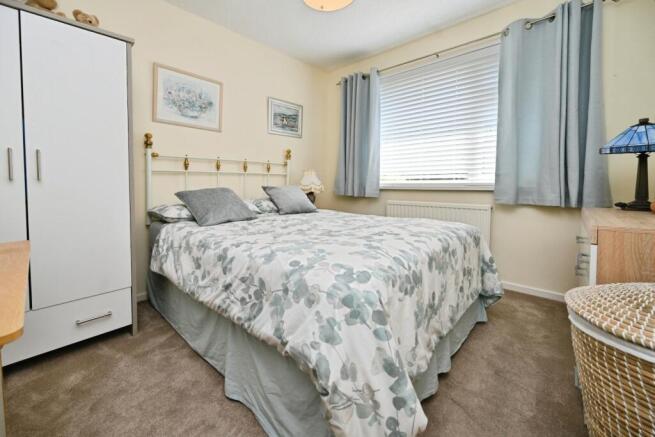 2 bed Terraced Bungalow for sale Image 9