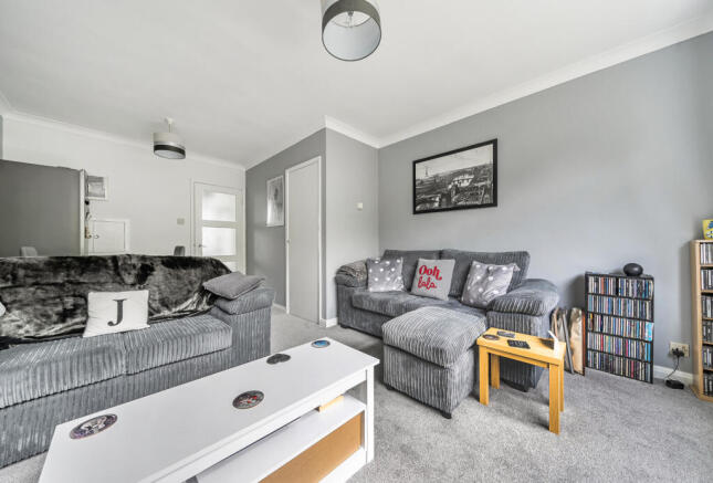 1409456-12-698b0c...