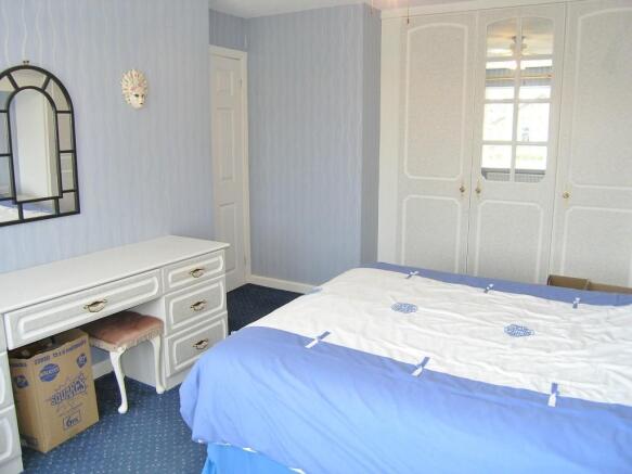 Bedroom 1 - 2