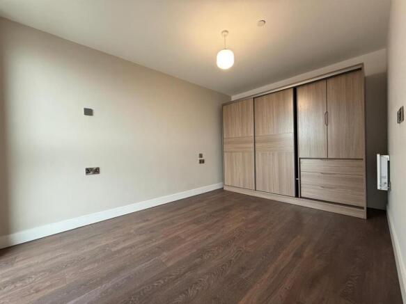 Un Furn 2.jpg