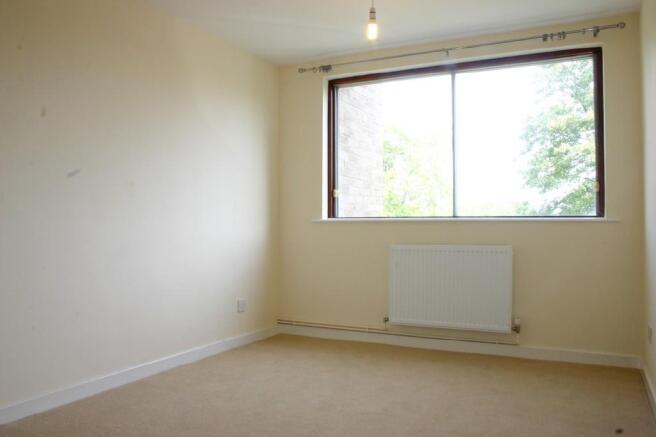 Good Size Bedroom