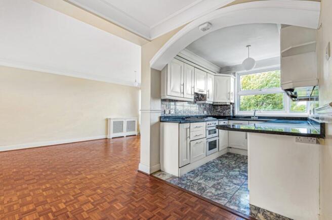 Kitchen/Reception...